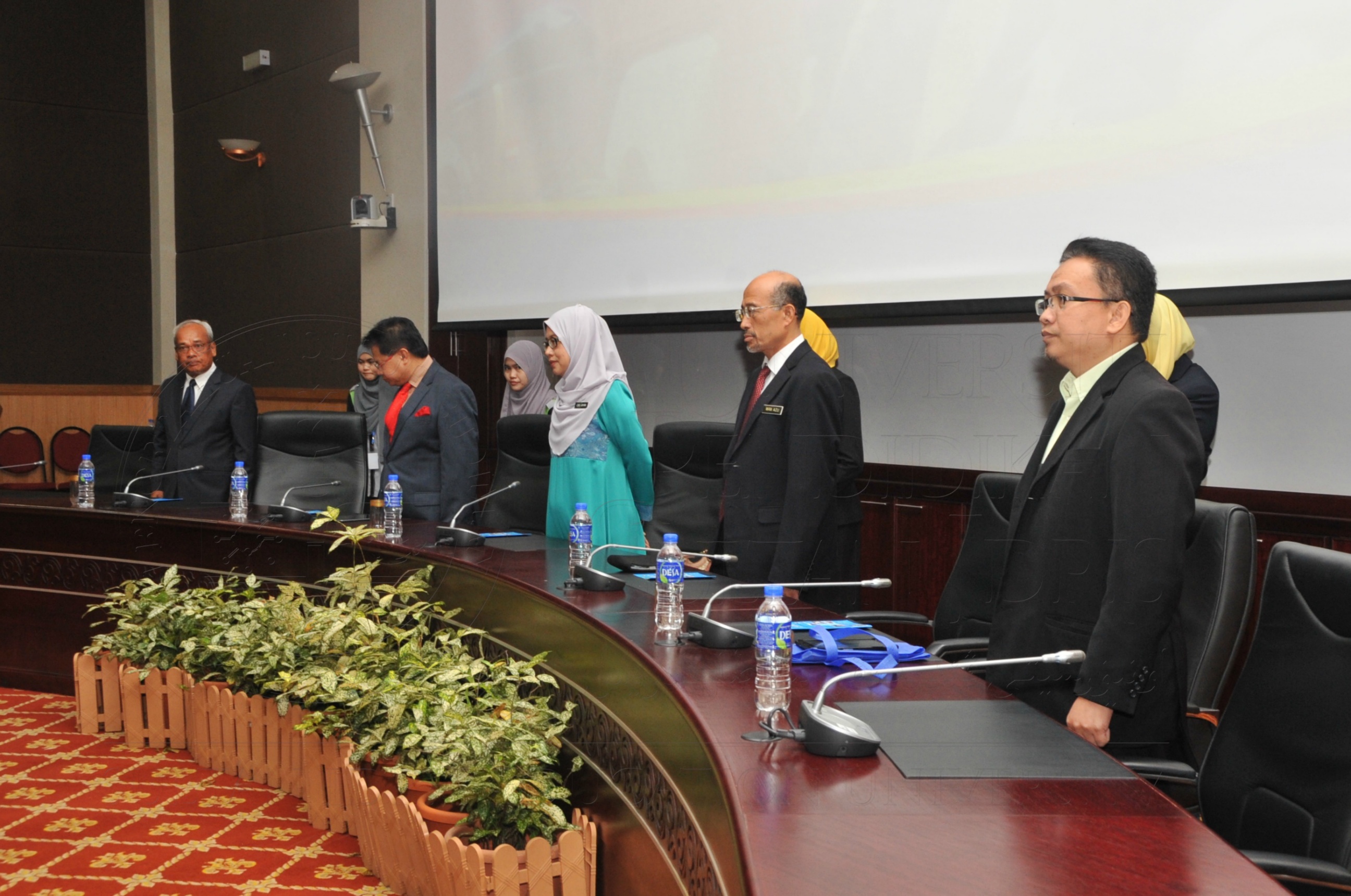 PRO15 164 IKLIM HAS 0906